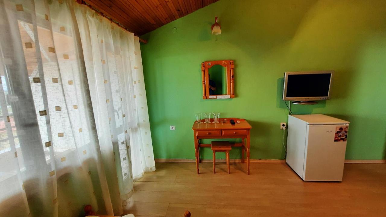 Guest House Zora 索佐波尔 外观 照片