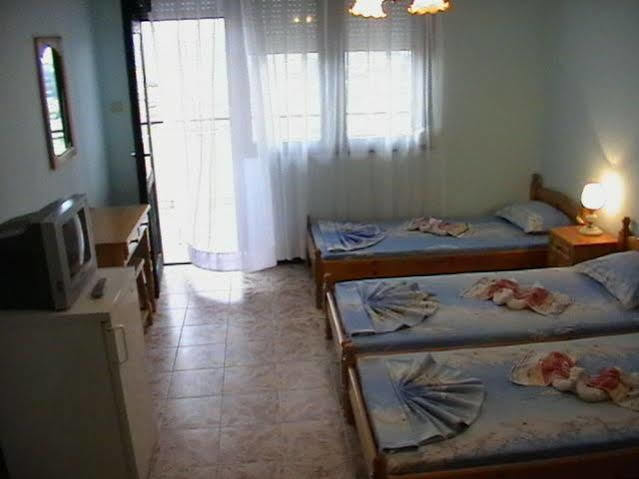 Guest House Zora 索佐波尔 外观 照片